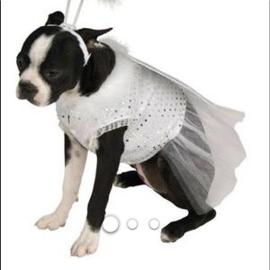 Rubie’s Angel Costume for pets with angel wings